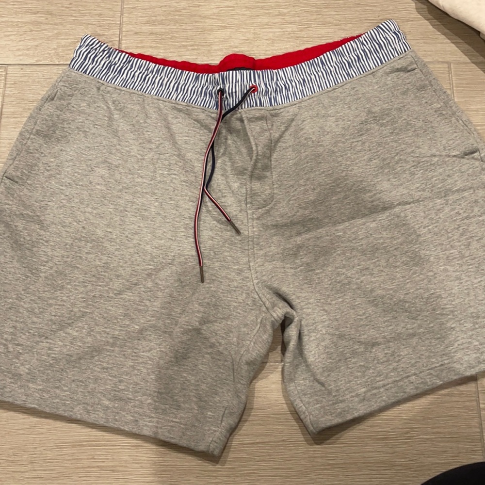 tommy hilfiger shorts